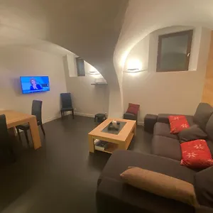 Aya, Moderne Dans Le Coeur Du Village Appartement